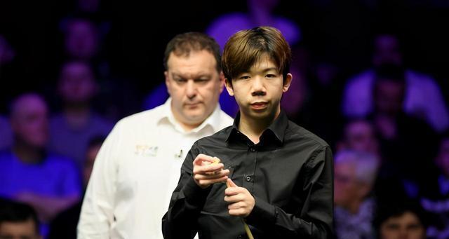 场的对决中 场的对决中