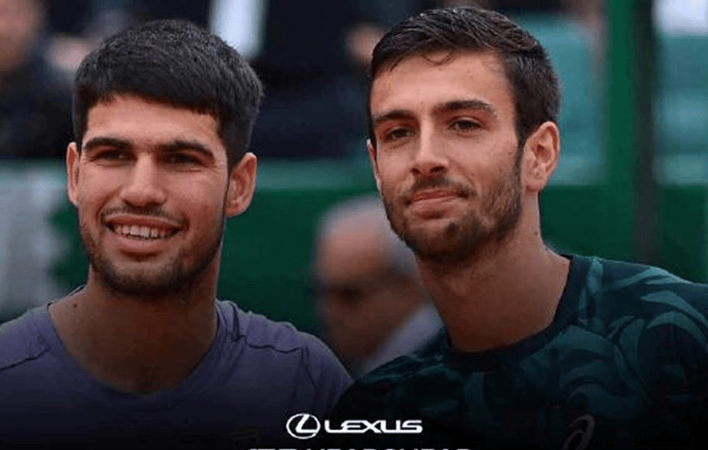 在于他们有 在于他们有