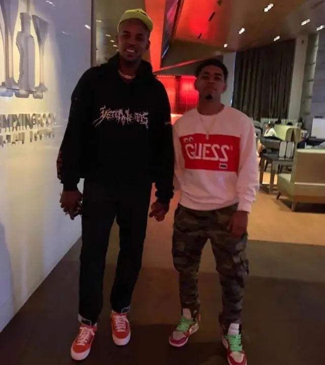 付费用户获 付费用户获