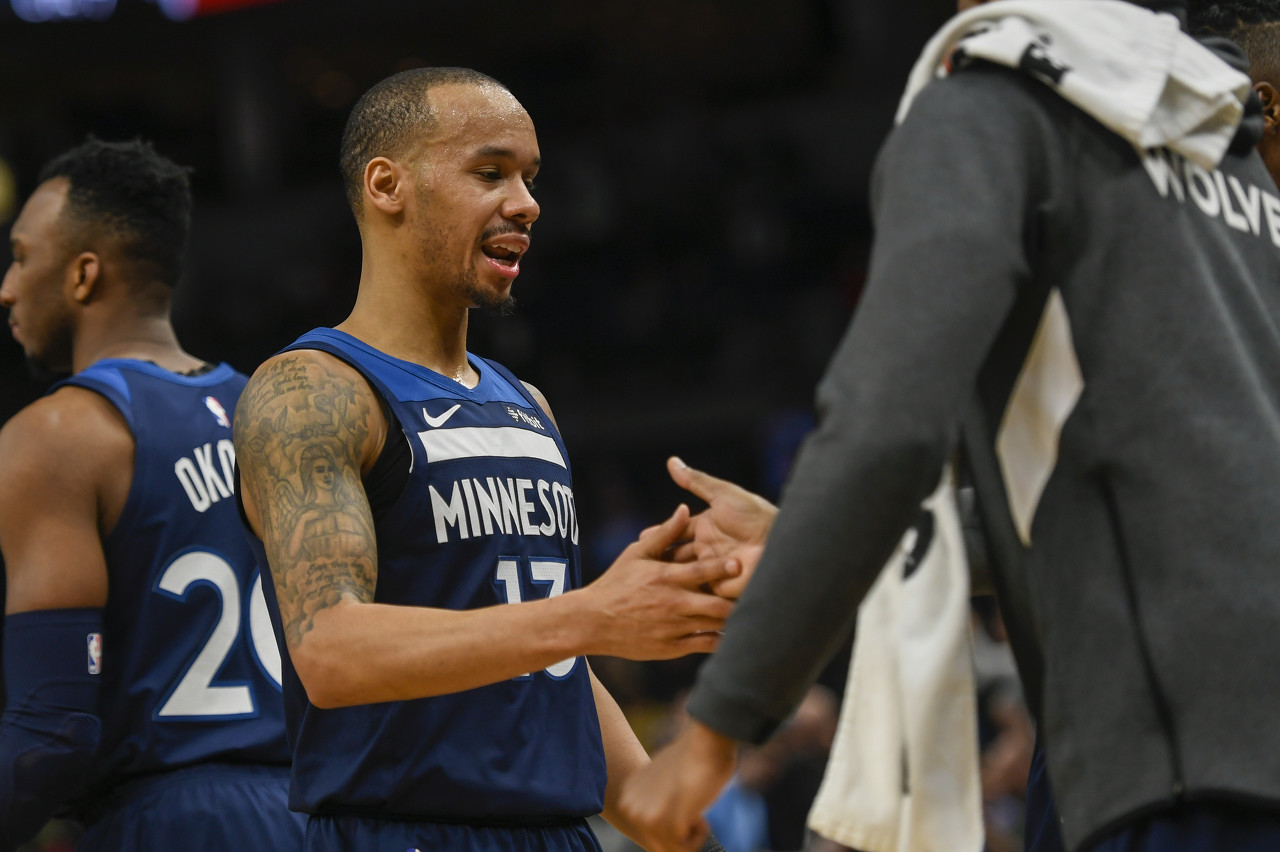 定点盯人 定点盯人